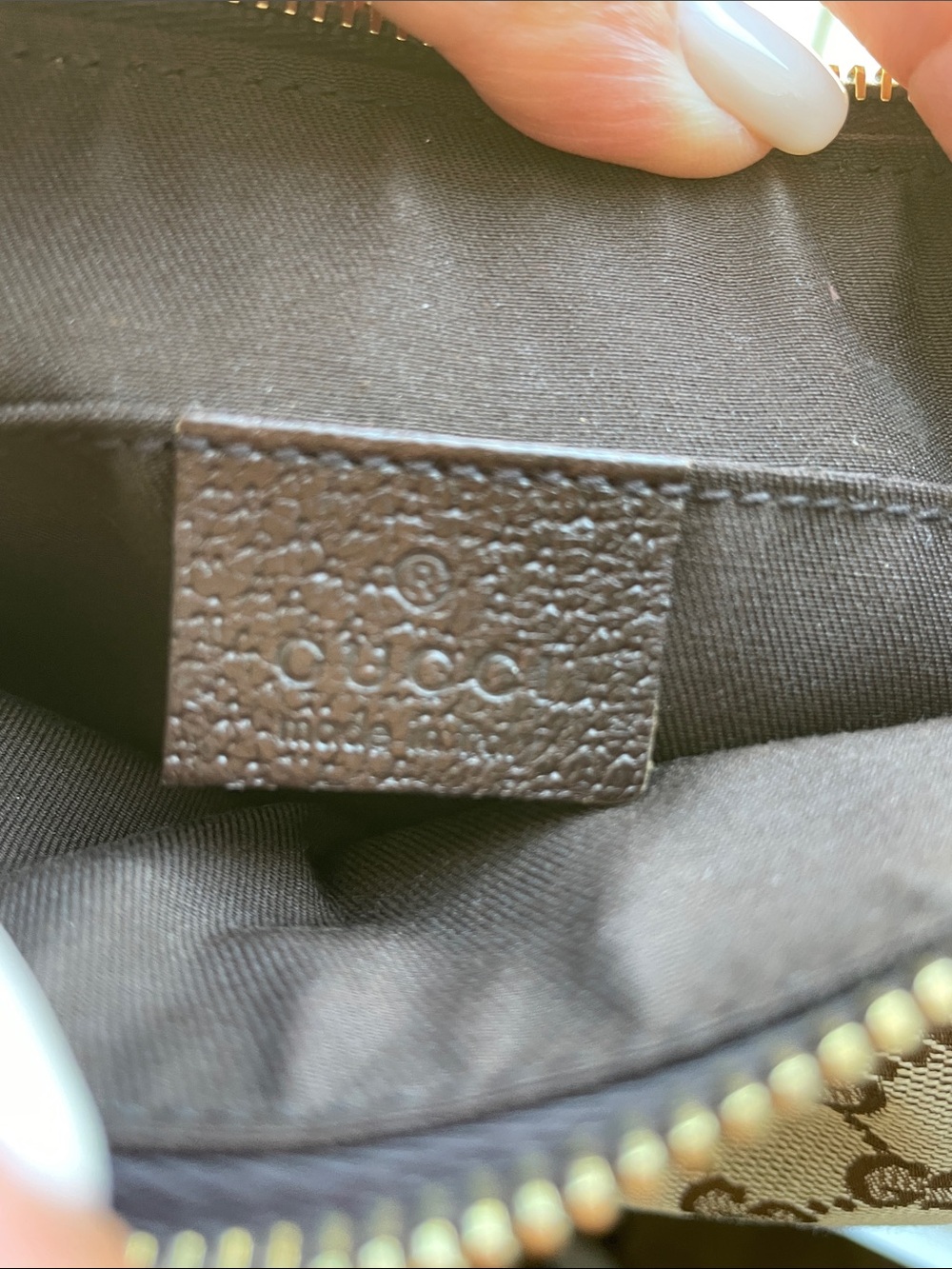 Gucci Beige Brown GG Canvas Wristlet with Leather Trim and Bumblebee Charm - Picture 9 of 11